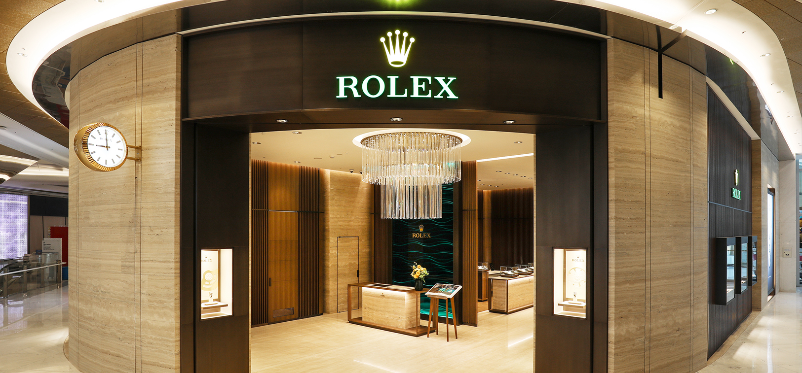 discover our luxury rolex showroom - Now Watch