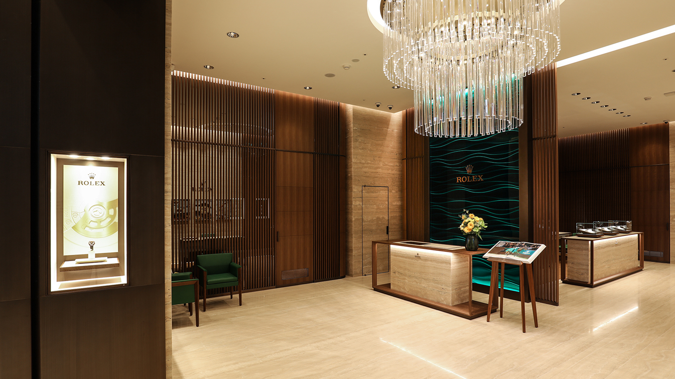 discover our luxury rolex showroom - Now Watch